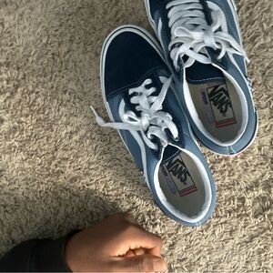 Vans men size 9(like new)